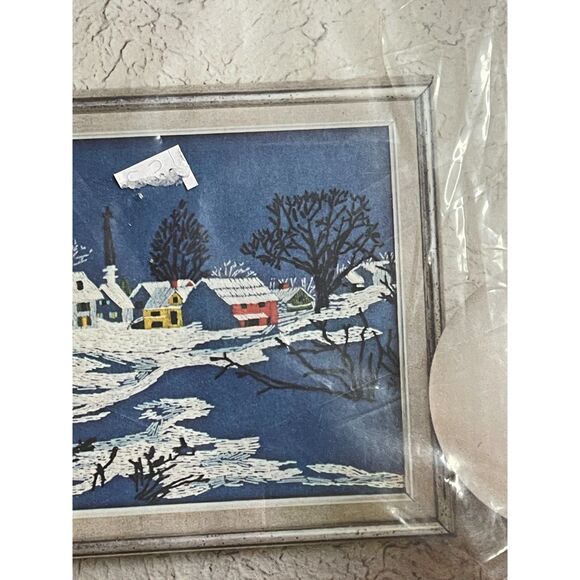 Avon 'Country Snowscape" Crewel Embroidery Cross Stitch Kit New NOS Vintage Wool - Picture 2 of 6